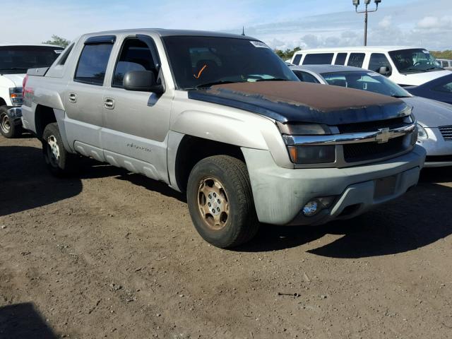 3GNEK13TX2G107848 - 2002 CHEVROLET AVALANCHE SILVER photo 1