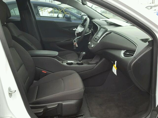 1G1ZB5ST6HF274312 - 2017 CHEVROLET MALIBU LS თეთრი ფოტო 5