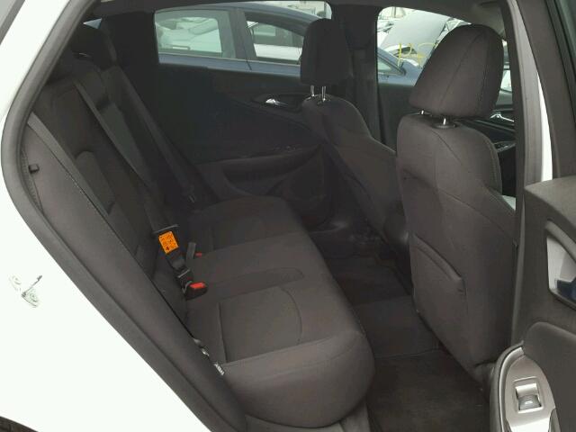 1G1ZB5ST6HF274312 - 2017 CHEVROLET MALIBU LS თეთრი ფოტო 6