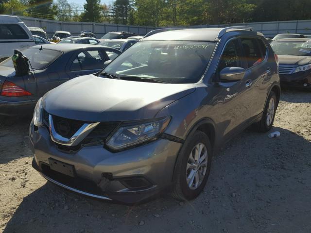 KNMAT2MV8FP573127 - 2015 NISSAN ROGUE S GRAY photo 2