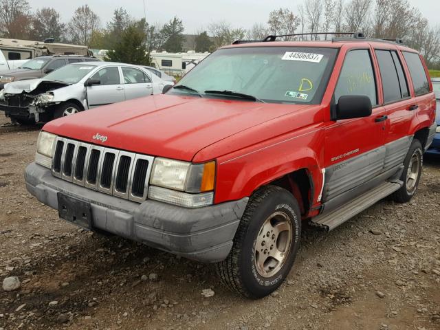 1J4GZ58S7WC247945 - 1998 JEEP GRAND CHER RED photo 2