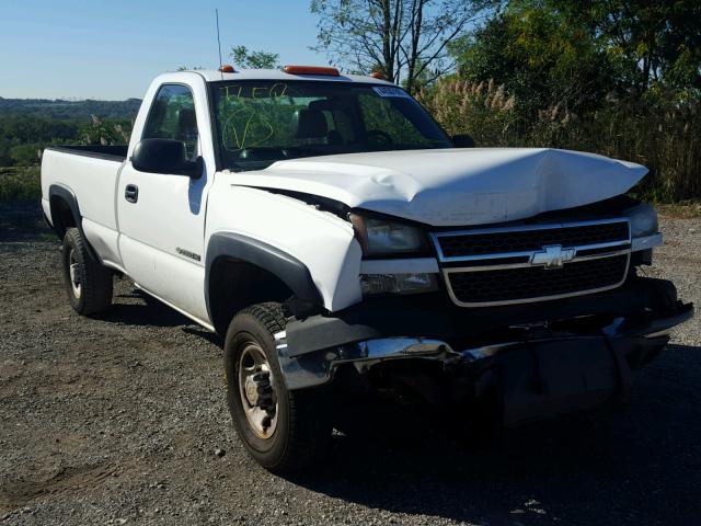 1GCHK24U75E293816 - 2005 CHEVROLET SILVERADO WHITE photo 1