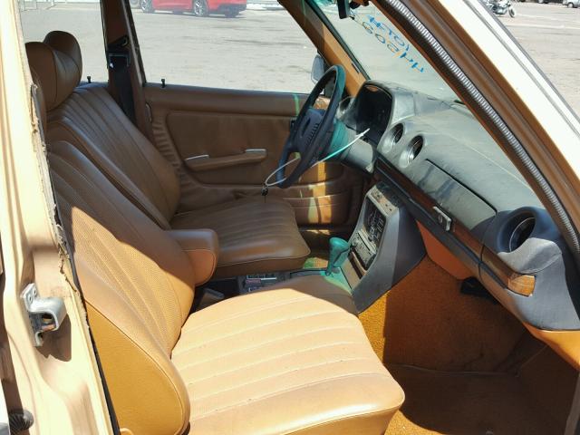 12313012083323 - 1978 MERCEDES-BENZ 300D TAN photo 5