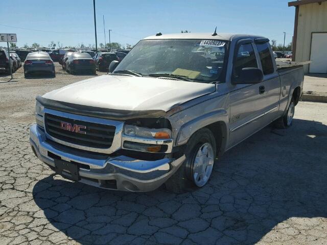 2GTEC19T951188836 - 2005 GMC NEW SIERRA SILVER photo 2