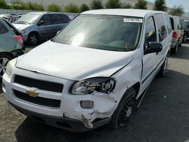 1GNDV23W28D190541 - 2008 CHEVROLET UPLANDER L 白色 照片 2
