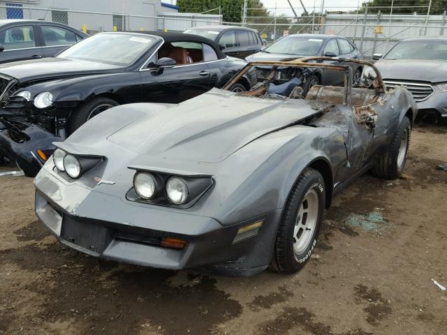 1G1AY8760B5104718 - 1981 CHEVROLET CORVETTE GRAY photo 2