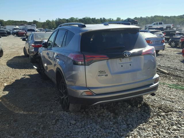 2T3NFREV3HW380990 - 2017 TOYOTA RAV4 SE SILVER photo 3