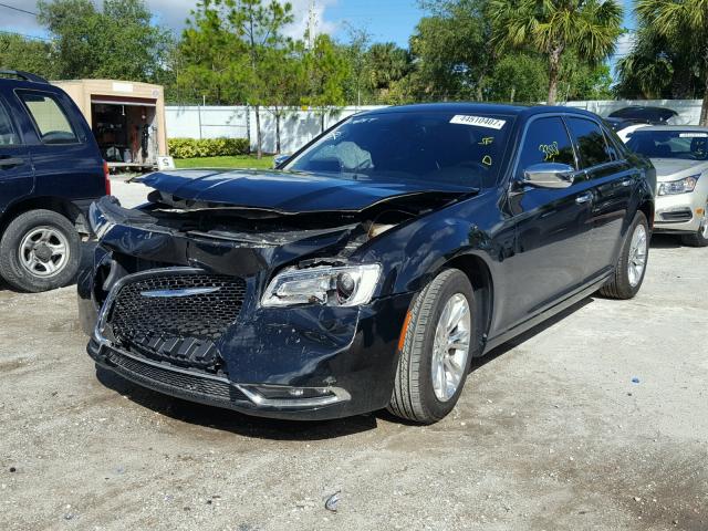 2C3CCAEGXFH807490 - 2015 CHRYSLER 300C BLACK photo 2