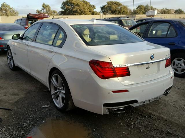 WBAYE8C51ED134653 - 2014 BMW 750 LI WHITE photo 3