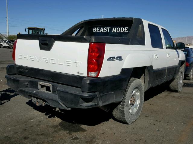 3GNGK23G62G181687 - 2002 CHEVROLET AVALANCHE WHITE photo 3