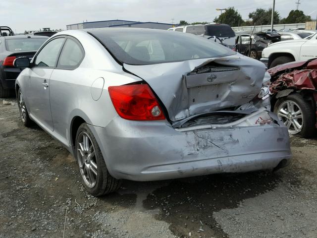 JTKDE177X50010790 - 2005 TOYOTA SCION TC 银色 照片 3