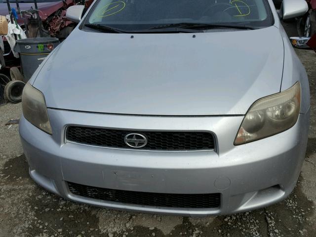 JTKDE177X50010790 - 2005 TOYOTA SCION TC 银色 照片 9