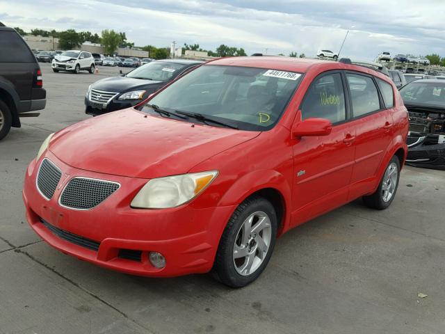 5Y2SL63825Z454659 - 2005 PONTIAC VIBE RED photo 2