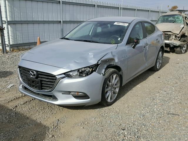 3MZBN1V79HM132072 - 2017 MAZDA 3 GRAY photo 2