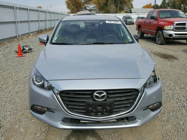 3MZBN1V79HM132072 - 2017 MAZDA 3 GRAY photo 9