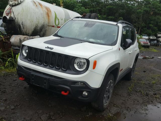 ZACCJBCT2GPE11416 - 2016 JEEP RENEGADE T WHITE photo 2