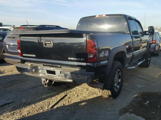 1GCHK29141E208682 - 2001 CHEVROLET SILVERADO BLACK photo 4