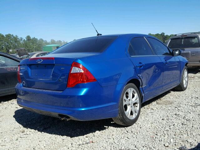 3FAHP0HA6CR152449 - 2012 FORD FUSION SE BLUE photo 4