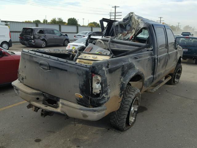 1FTSW31F33EA34808 - 2003 FORD F350 SRW S BLACK photo 4