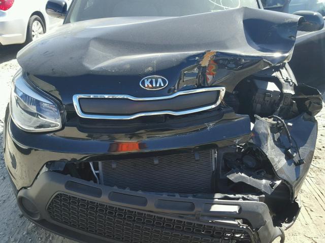 KNDJN2A24G7251686 - 2016 KIA SOUL BLACK photo 7