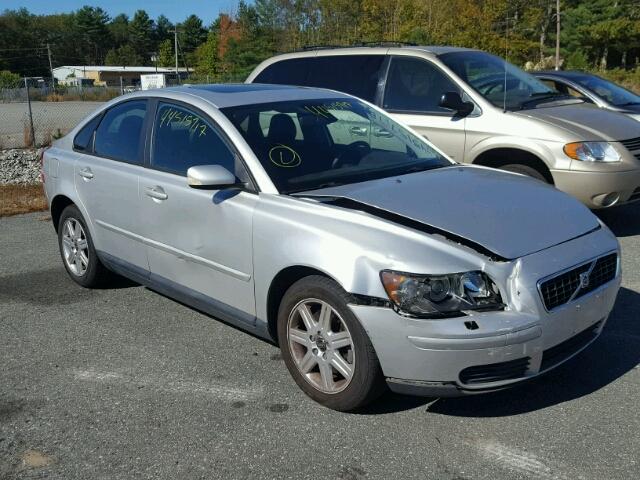 YV1MS382852105135 - 2005 VOLVO S40 2.4I SILVER photo 1