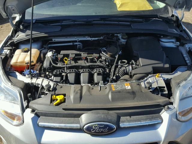 1FADP3K27EL340013 - 2014 FORD FOCUS SE SILVER photo 7