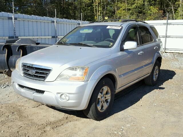 KNDJD736475687661 - 2007 KIA SORENTO EX SILVER photo 2