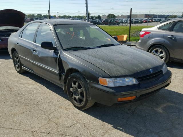 1HGCD5550RA168507 - 1994 HONDA ACCORD BLACK photo 1