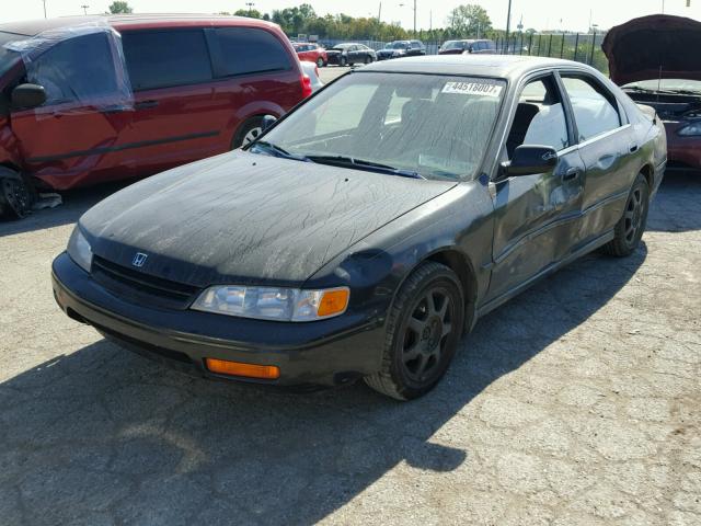 1HGCD5550RA168507 - 1994 HONDA ACCORD BLACK photo 2