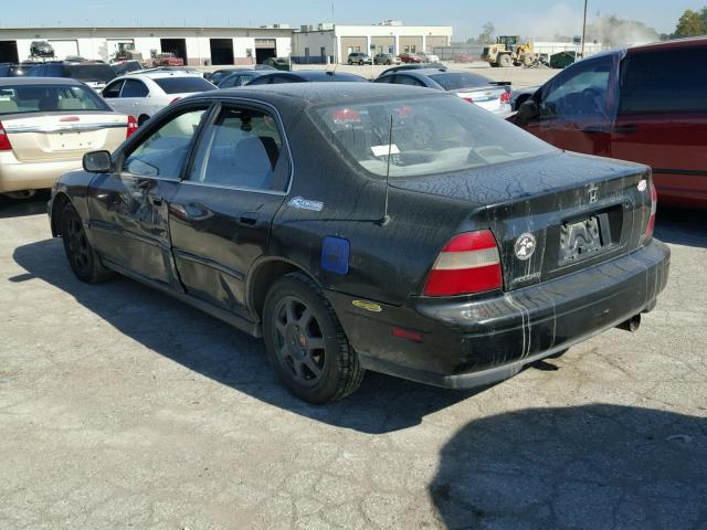 1HGCD5550RA168507 - 1994 HONDA ACCORD BLACK photo 3