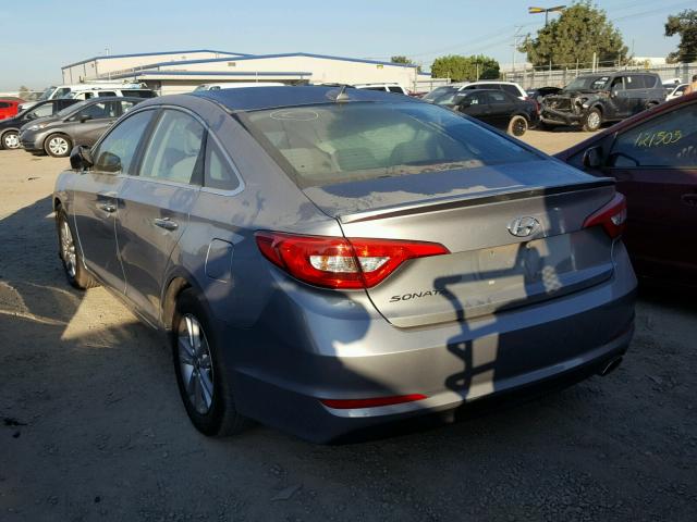 5NPE24AF4FH125928 - 2015 HYUNDAI SONATA SE GRAY photo 3