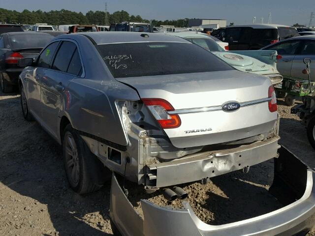 1FAHP2DW8AG166449 - 2010 FORD TAURUS SE SILVER photo 3