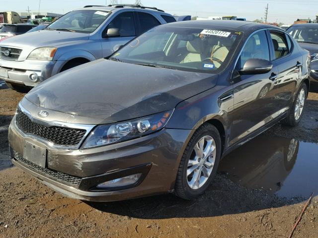 5XXGN4A78DG162885 - 2013 KIA OPTIMA BROWN photo 2