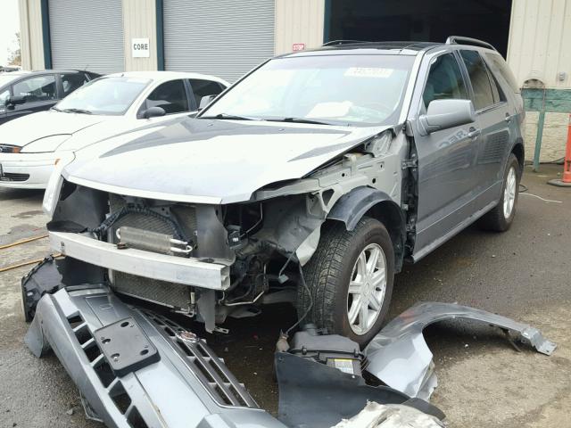 1GYDE637540136266 - 2004 CADILLAC SRX GRAY photo 2