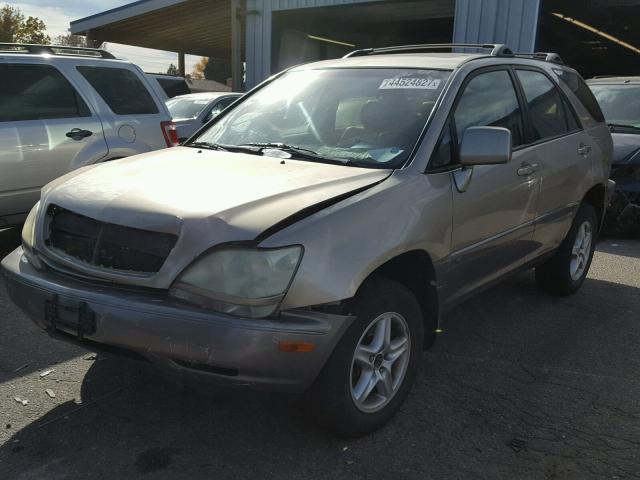 JTJGF10U330158517 - 2003 LEXUS RX 300 BEIGE photo 2