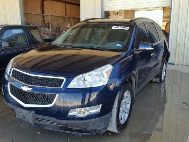 1GNKRGED2CJ181174 - 2012 CHEVROLET TRAVERSE L BLUE photo 2