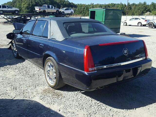 1G6KD57YX7U163492 - 2007 CADILLAC DTS BLUE photo 3