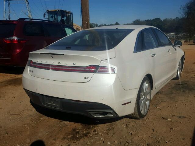 3LN6L2GK2DR827763 - 2013 LINCOLN MKZ Սպիտակ լուսանկար 4