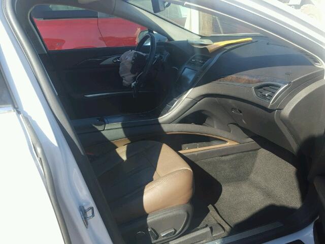 3LN6L2GK2DR827763 - 2013 LINCOLN MKZ Սպիտակ լուսանկար 5