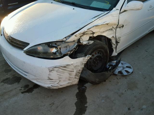 4T1BE32K83U209604 - 2003 TOYOTA CAMRY LE თეთრი ფოტო 9