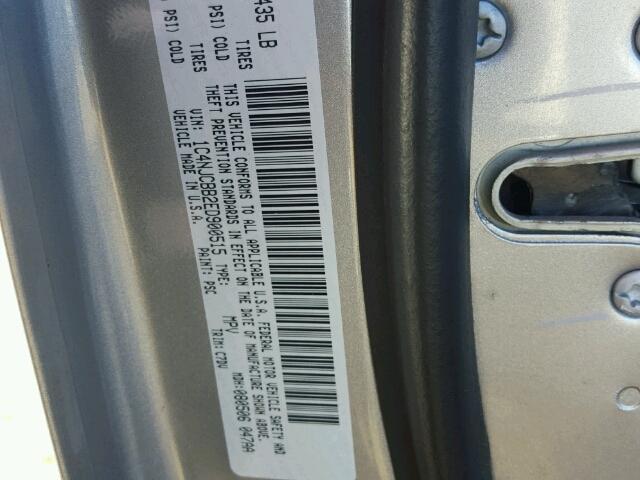 1C4NJCBB2ED900515 - 2014 JEEP COMPASS SP 银色 照片 10