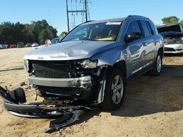 1C4NJCBB2ED900515 - 2014 JEEP COMPASS SP 银色 照片 2