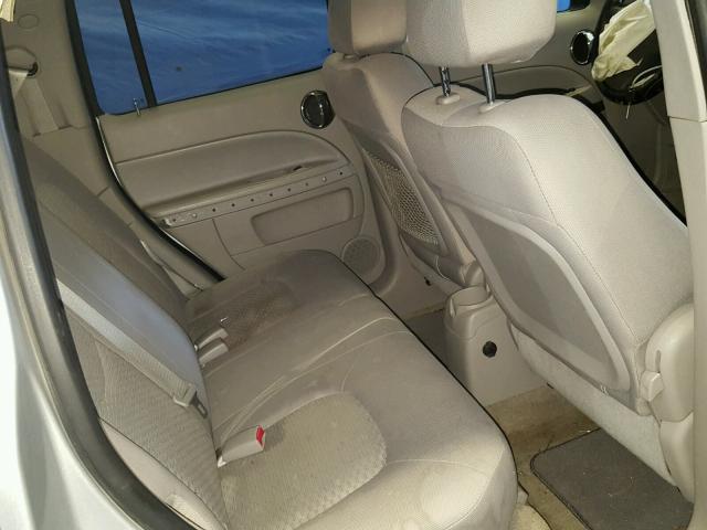 3GNBAADB2AS525697 - 2010 CHEVROLET HHR LS Plata foto 6