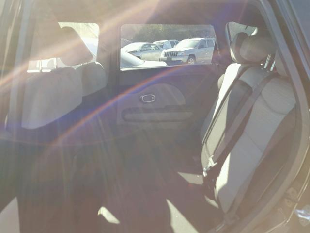 KNDJP3A57G7382623 - 2016 KIA SOUL + BLACK photo 6