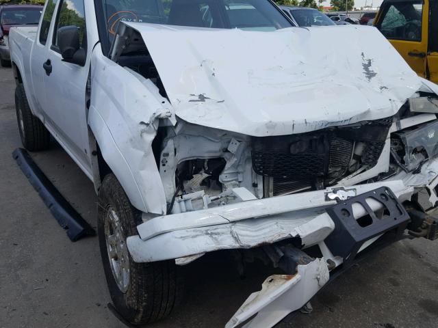 1GCDT29E788189018 - 2008 CHEVROLET COLORADO L WHITE photo 9