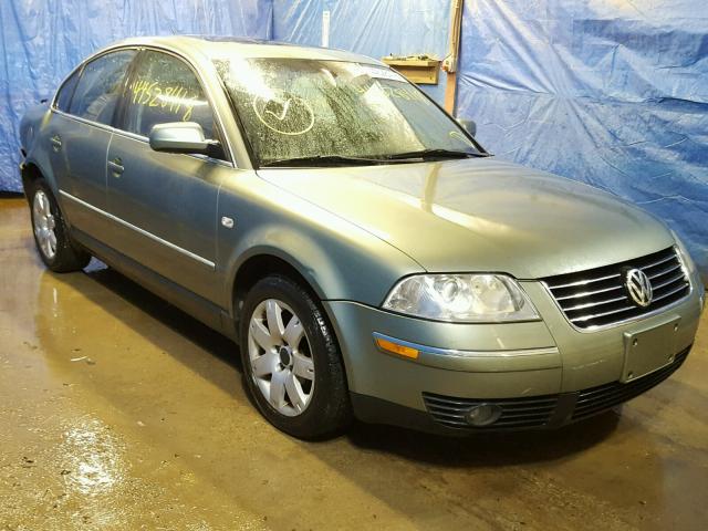 WVWTH63B92P119598 - 2002 VOLKSWAGEN PASSAT GLX GREEN photo 1