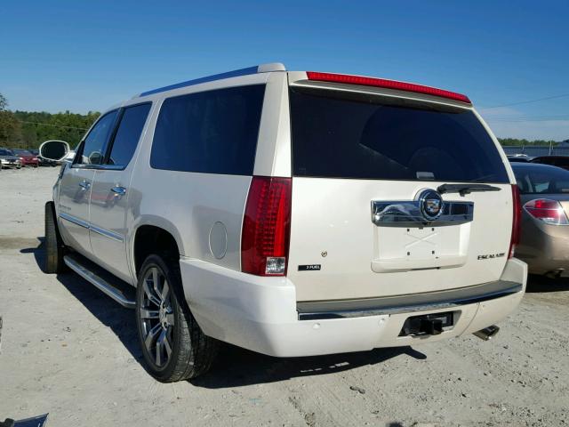 1GYFC26219R104165 - 2009 CADILLAC ESCALADE E WHITE photo 3