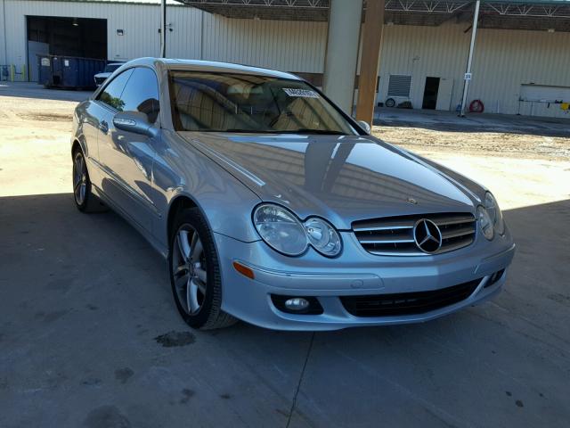 WDBTJ56H38F234340 - 2008 MERCEDES-BENZ CLK SILVER photo 1