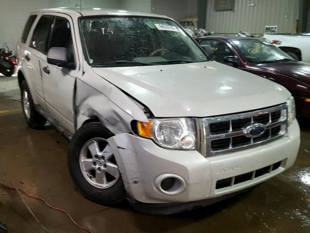 1FMCU02789KA93553 - 2009 FORD ESCAPE XLS SILVER photo 1