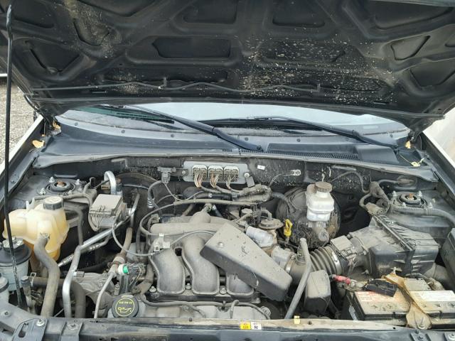 1FMCU94167KA86031 - 2007 FORD ESCAPE GOLD photo 7